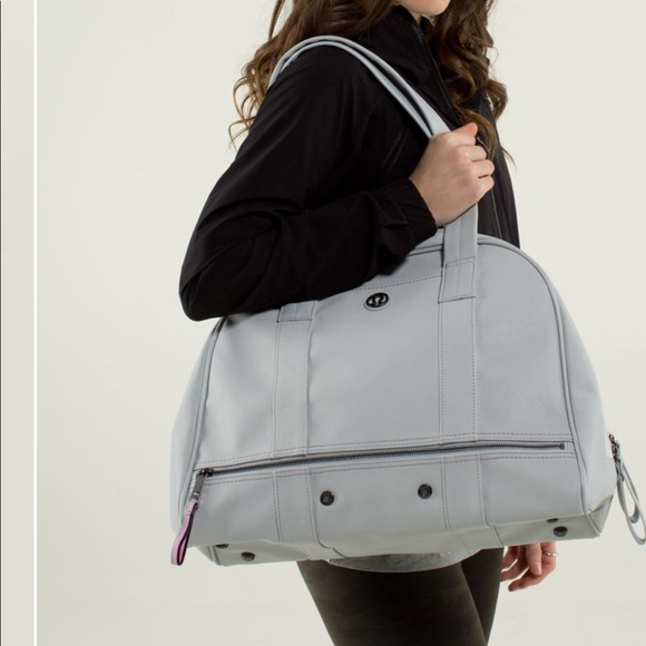 lululemon athletica Handbags - Lululemon bag